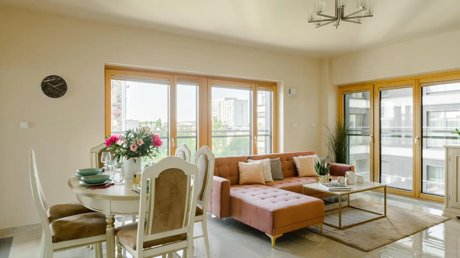 Lumina Premium Apart Near Mennica Residence Warsaw