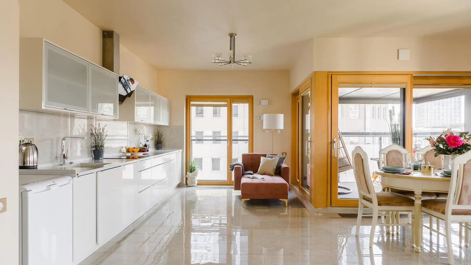 Apartment Lumina Premium Apart Near Mennica Residence Warsaw Poland