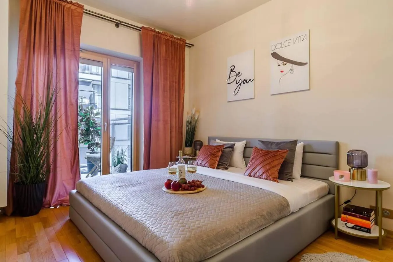Lumina Premium Apart Near Mennica Residence Warsaw